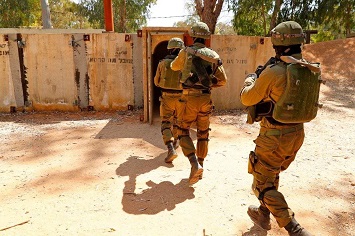 Pencuri Bobol Pangkalan Militer Israel Dengan Pesawat Tak Berawak